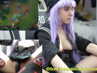 Gamergirl igra league od legends del 1