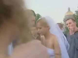 Наречена в публічний ебать після весілля